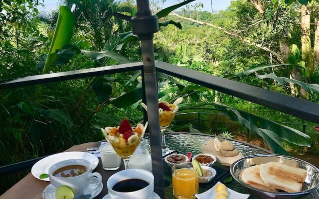 Casa del Toucan