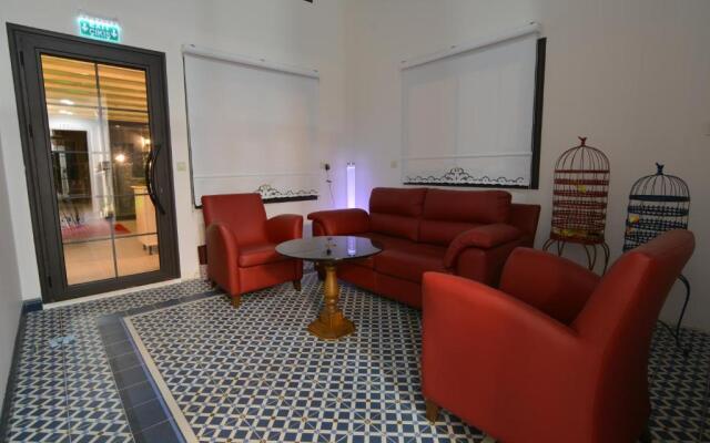 Dalyan Risus Suite