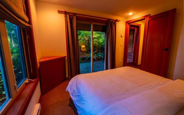The Cabins at Terrace Beach