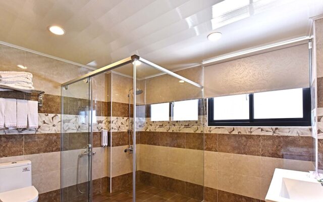 Three Days and Two Nights B&B