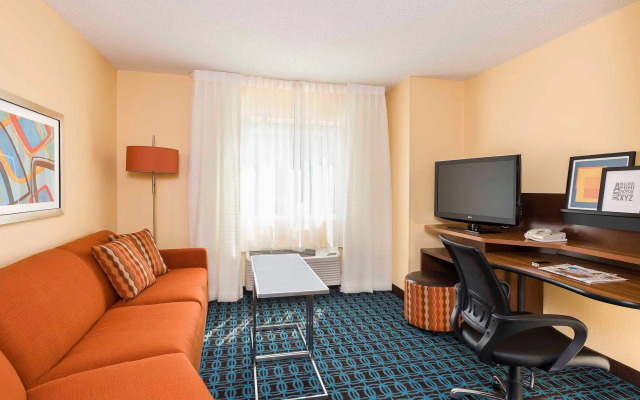 Fairfield Inn & Suites Mansfield Ontario