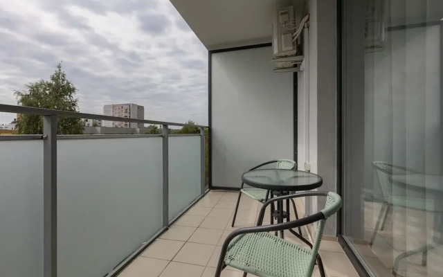 Apartment Belgradzka Ursynów by Renters