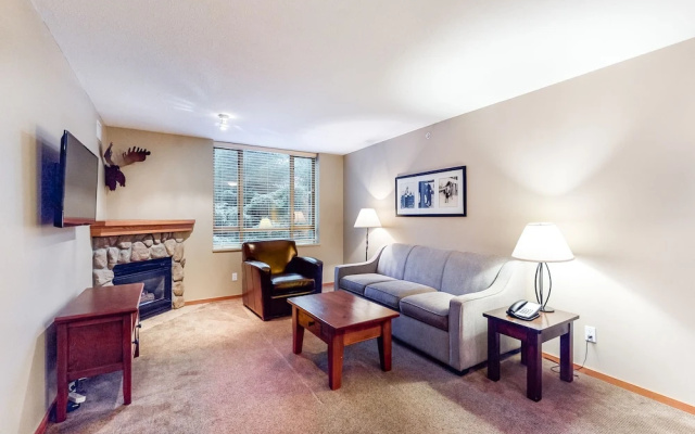 Whistler Cascade Lodge