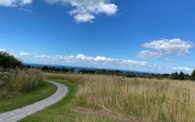 Lovely 2-bed Caravan in Prestonpans