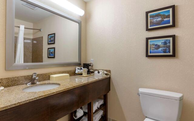 Comfort Inn Smithfield near I-95