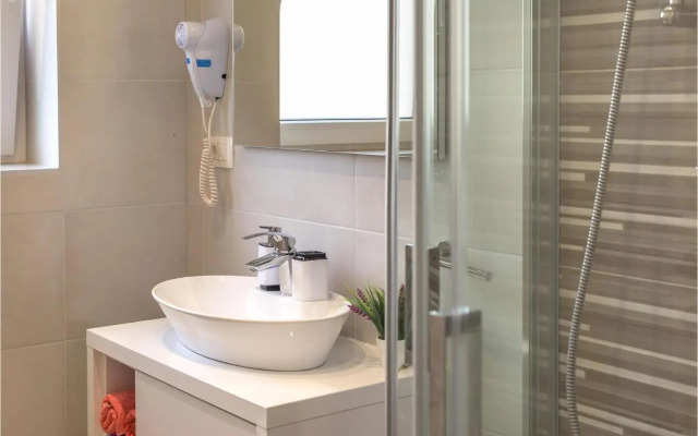 One-Bedroom Apartment in Medici