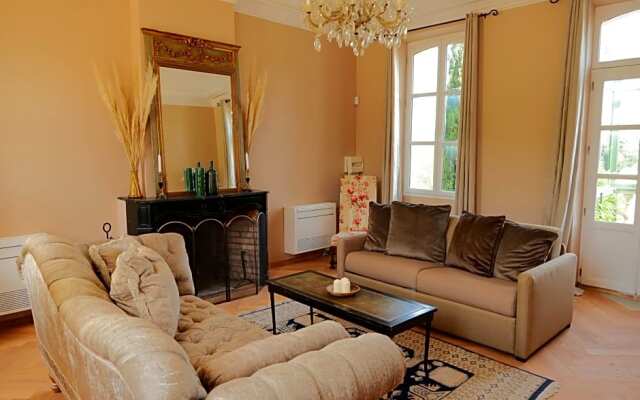 Les Chambres D'Hotes De La Bastide