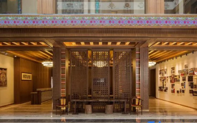 Songpan 56 Rooms Hotel