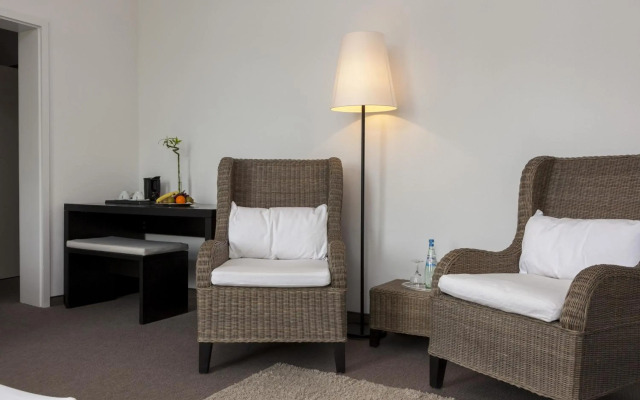 Hotel Dieksee - Collection by Ligula