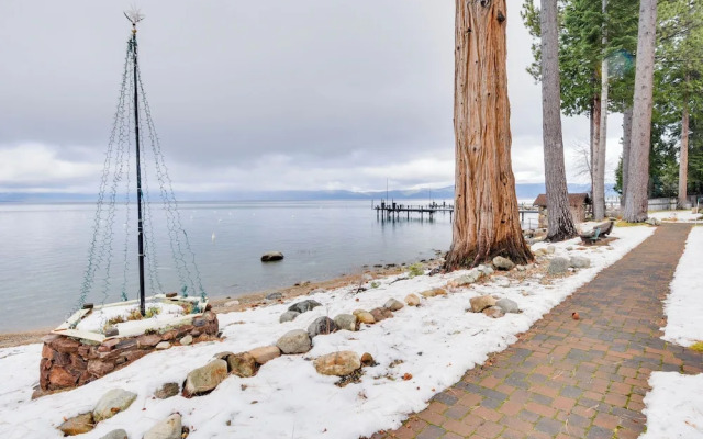 Waters Edge Vista HOA Pool & Pier Access