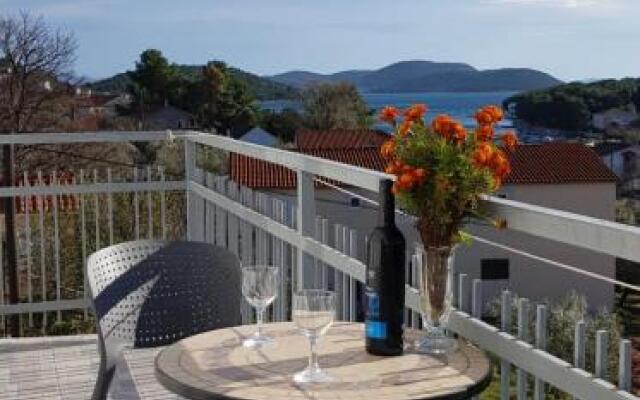 Apartments Zafranović