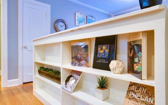 Charming 2br/1.5ba East Nashville Home by Domio