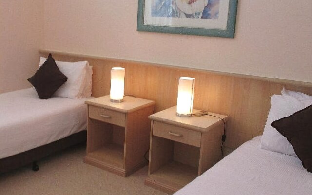 Waratah - 3 Bedroom Cottage