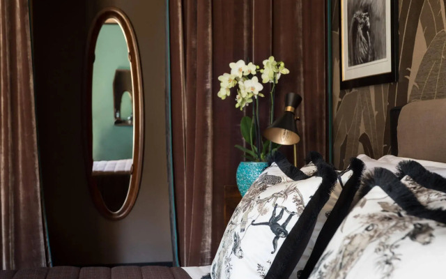 Velona's Jungle Luxury Suites