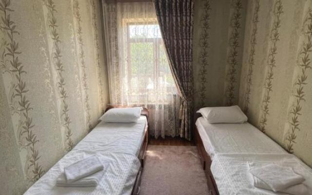 Apartment Lazgo Ibn Sino