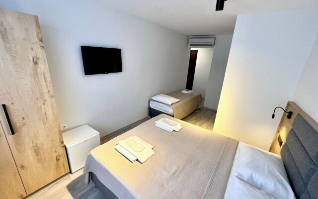 Buyukada Hotel Carla
