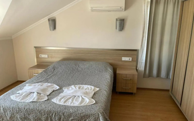 Tugay Hotel