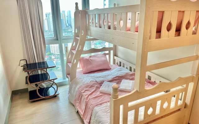 RareCut 177sqm 4BR Uptown Parksuites BGC