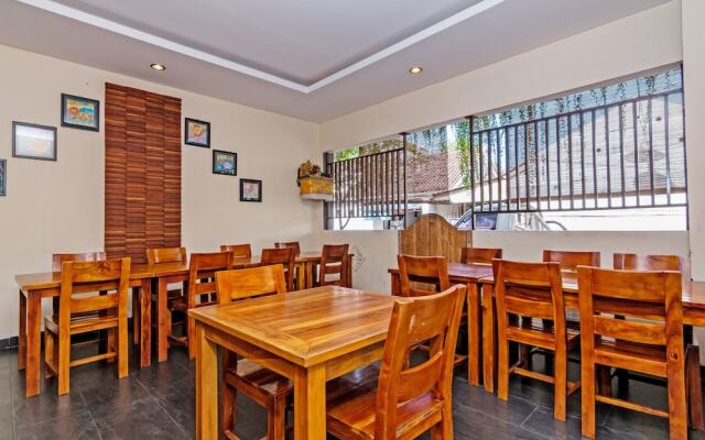 ZEN Rooms Sunshine Dewi Sartika