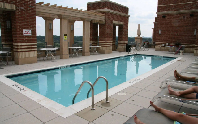 Gramercy by Executive Apartments