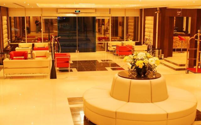 Samaya Suites