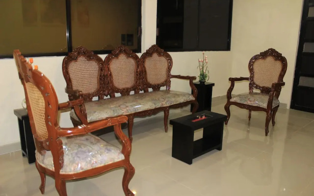 Terracota Corner Rooms
