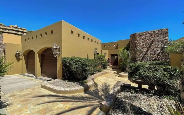 Stunning Villa at Sandy Beach With Beach