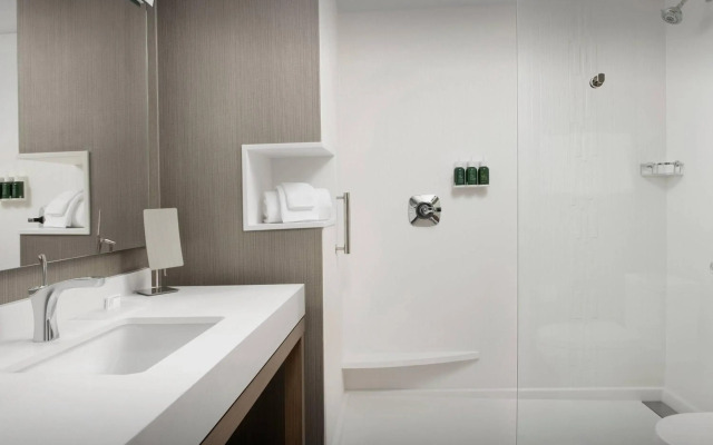 Courtyard by Marriott Portland East