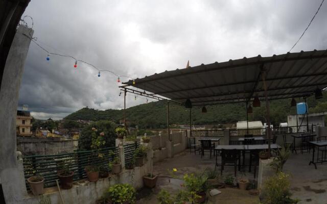 Shivam Tourist Guest House
