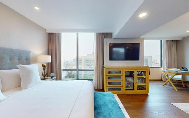 Marquis Sky Suites
