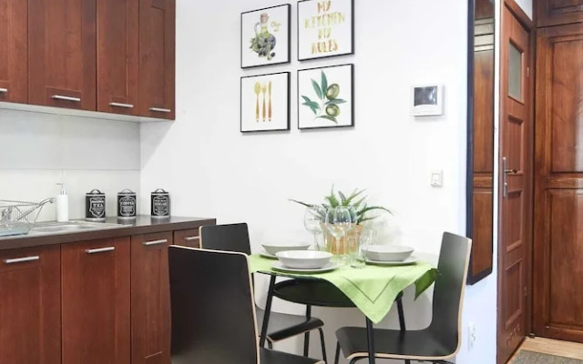 Zoliborz Green Garden Apartment