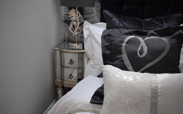 Luxury 2 bed Apartment