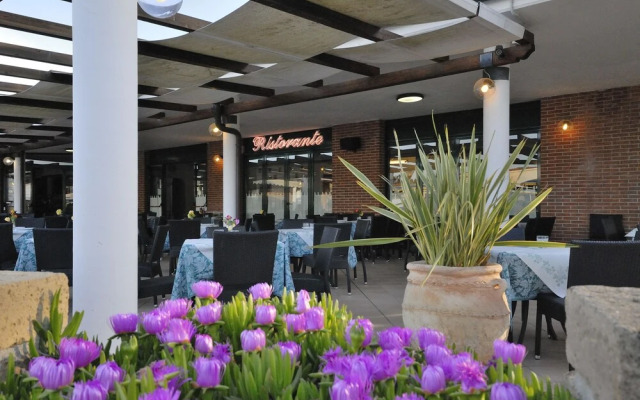 La Cecinella Apartments