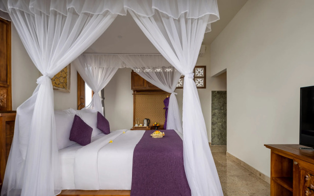 Swan Paradise A Pramana Experience