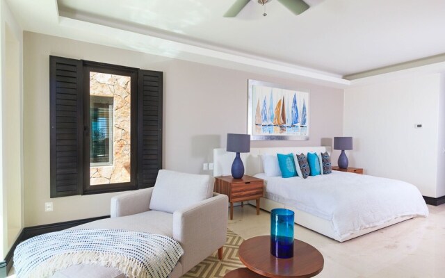 Amazing 4 Bedroom Condo