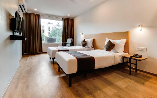 OYO Townhouse 135 Gandhi Hall