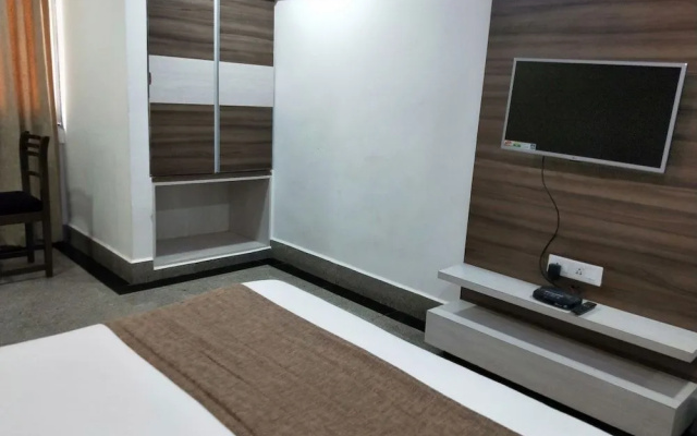 Hotel Samrat