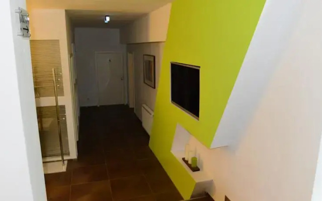 Move Inn