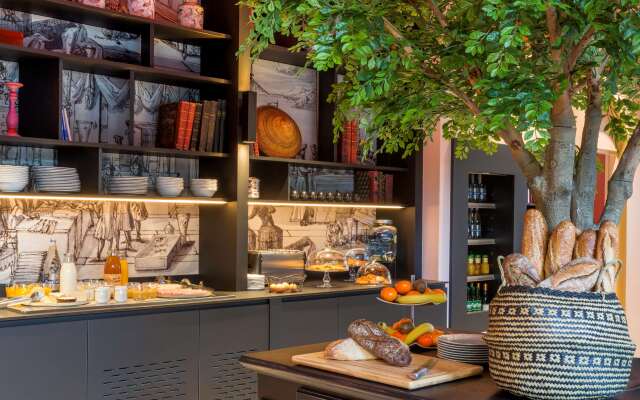 Aiden by Best Western Lorient Centre