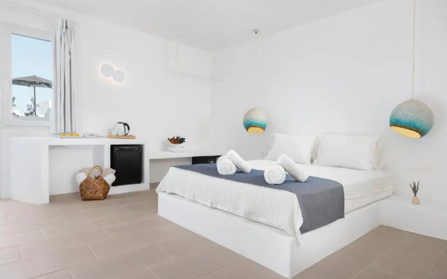 Voca Hotel & Suites