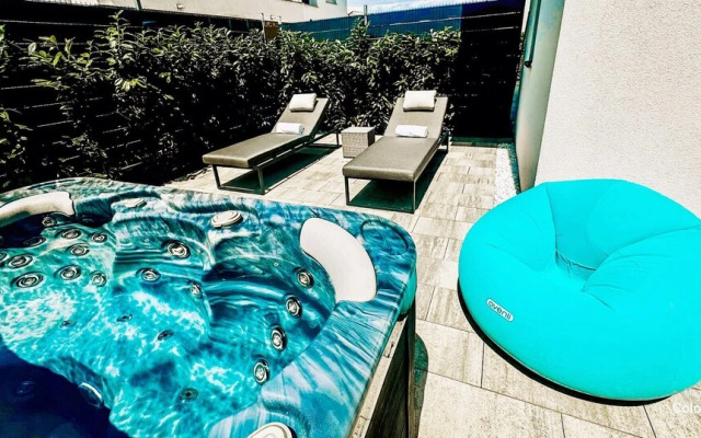 LuxArt City SPA Residence Krk