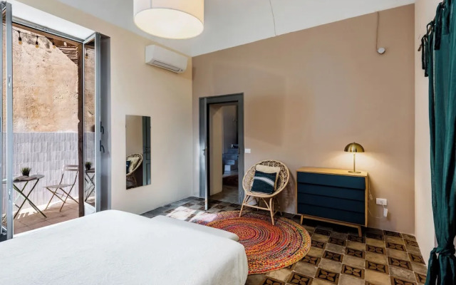 Noto Urban Chic Apartment