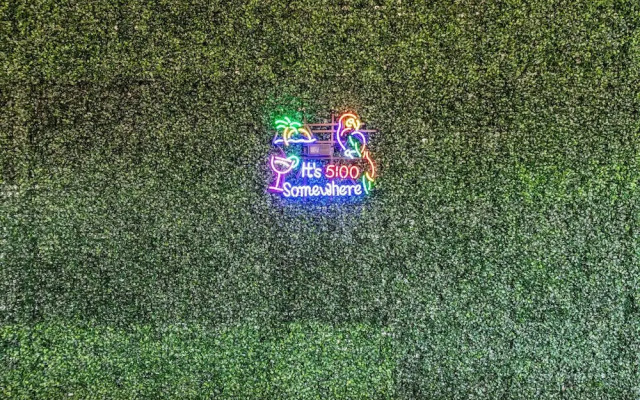 Riverfront Kayaks Bay Access Sleeps 15