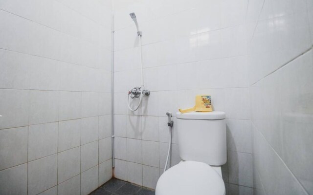 Hotel Family Syariah 2 by RedDoorz