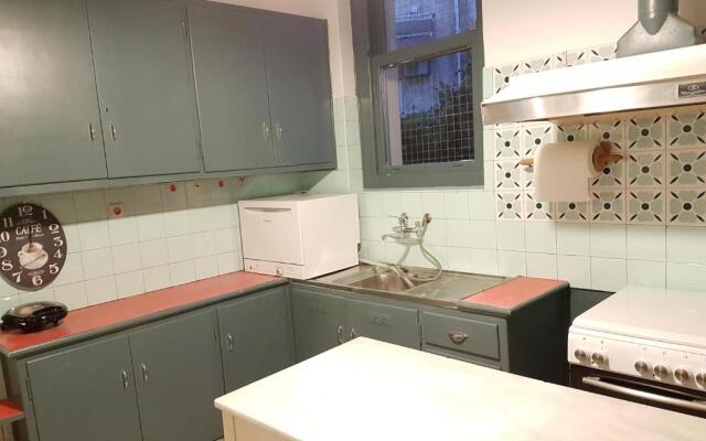 Errathens Aegean Apartment - Athens Center, 5 BD, 2 BATH