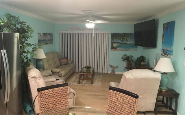 Jamaica Royale 102 - 2 Br Condo