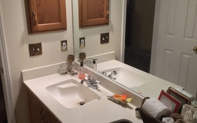 Elevate Rooms Harmony House B&B