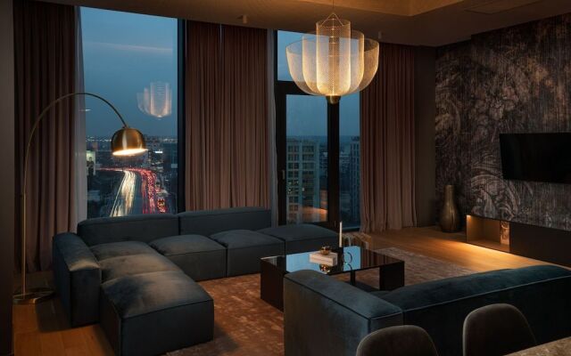 VISIONAPARTMENTS Nicolae Caramfil