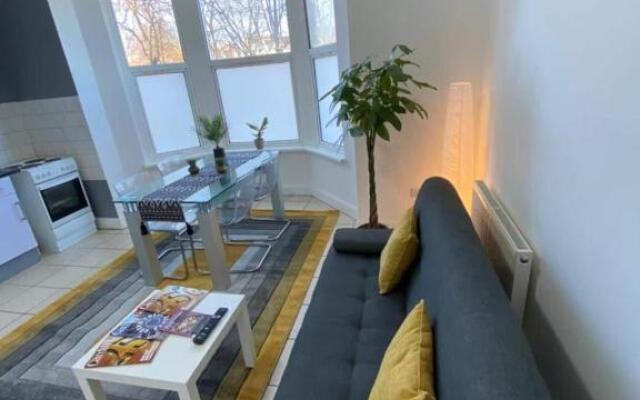 Stunning 1 Bed Spacious Apartment -Central Cardiff