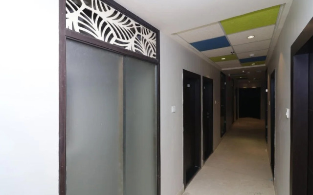 OYO 7044 Hotel Megha